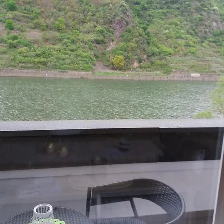 Altes Fachwerkhaus Mutter Mosel Apartment Loef