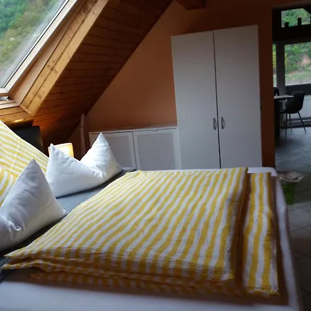 Daire Altes Fachwerkhaus Mutter Mosel