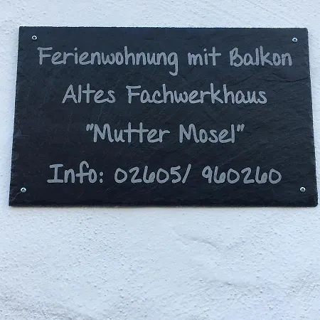 Daire Altes Fachwerkhaus Mutter Mosel